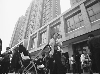 ����ϲ�w�¾���ӛ�������z