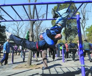 ���쉯������(sh��)����������������������������߀��˦��(d��ng)һ���w��140���ͬ�飬�o(w��)���ܱ���