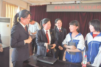 ���Йz��Ժ�_չ�ͷ��MУ�@���